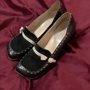 John Fluevog black pumps with velvet bow detail